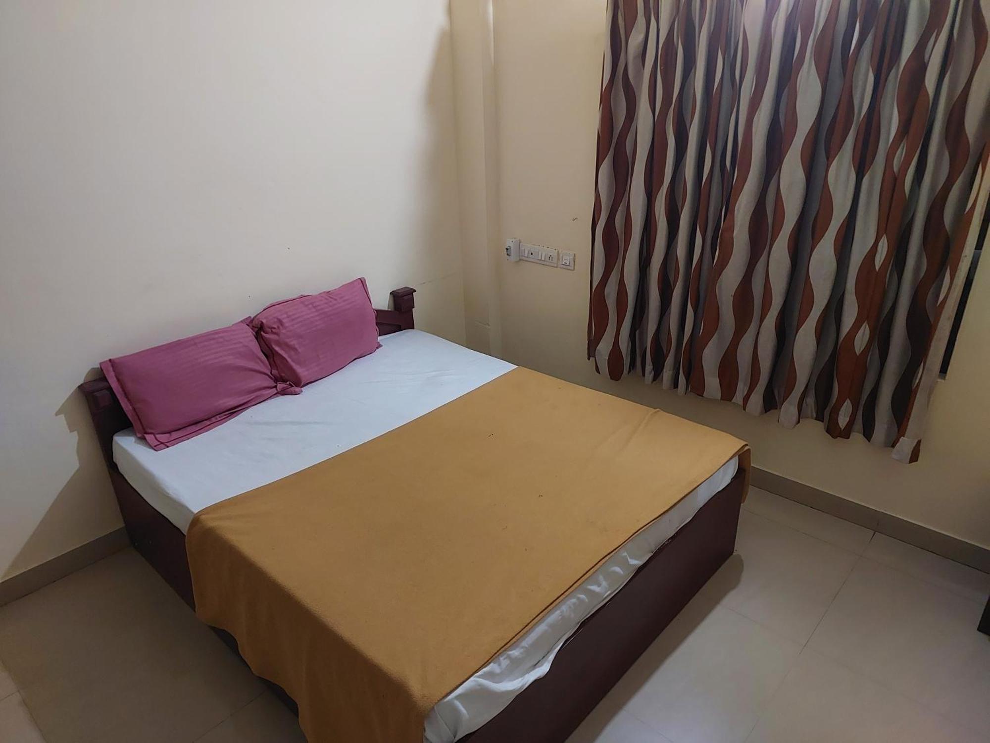 Adhithya Apartments Guruvāyūr Εξωτερικό φωτογραφία
